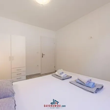 Trinetta Comfortable 4*